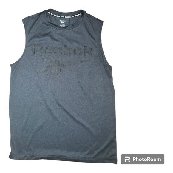 2 X Nike, 1 Reebok, 1 Abercrombie and Fitch  Tee Shirt Men Medium (4 total) - Picture 5 of 13